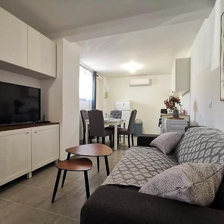 L'Elegant Duplex - Clim I Wifi I Proche Du Centre-Ville Miramas Bagian luar foto